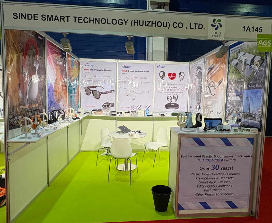 가전제품전시회 - AES: Cheung Shing, 최신 카메라 안경 전시
